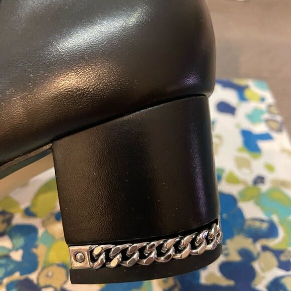 New Michael Kors black leather boots size 7.5 - Picture 3 of 9